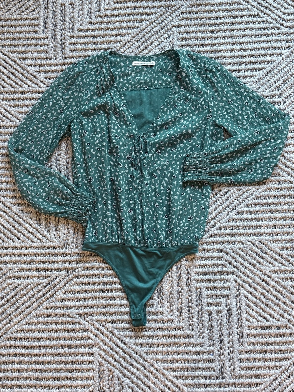 Abercrombie & Fitch Emerald Green Floral Long-Sleeve Bodysuit